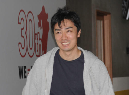 ソフトバンク和田毅投手がヤフオクドームを訪れ、秋季キャンプへの意気込みを口にした（撮影・浦田由紀夫）