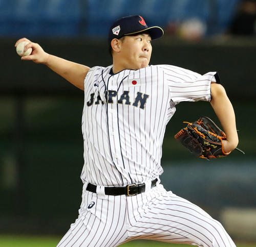 日本対ベネズエラ　ベネズエラ戦に先発しフォークボールを投げる山口（撮影・加藤哉）
