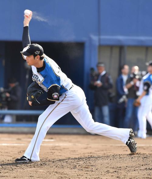 トライアウトで登板する中村勝（撮影・上田博志）