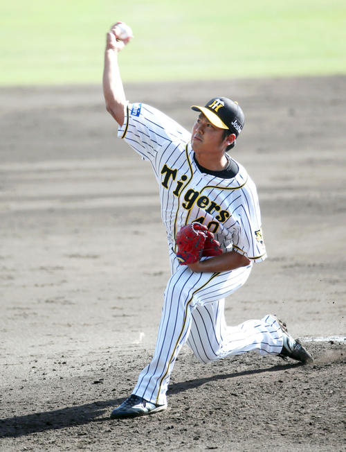 紅白戦　白組3番手の福永（撮影・上山淳一）