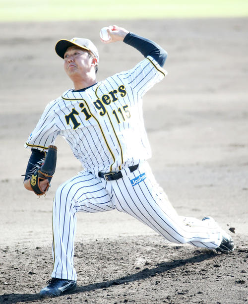 紅白戦　白組2番手の横山（撮影・上山淳一）