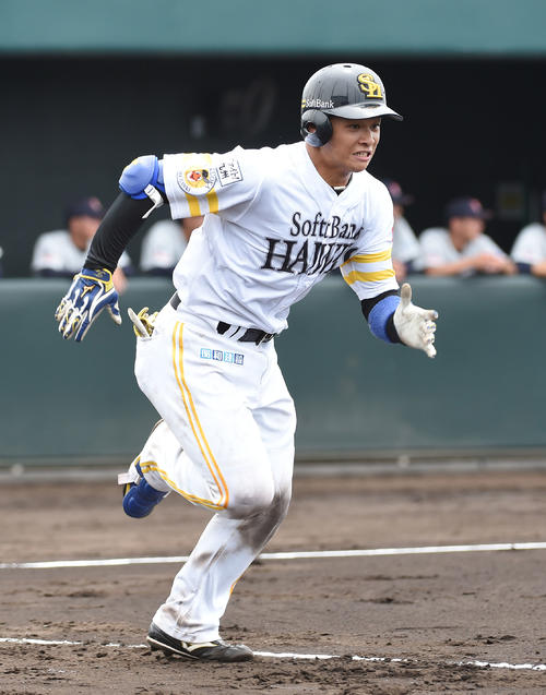 ソフトバンク谷川原健太（2017年6月23日撮影）