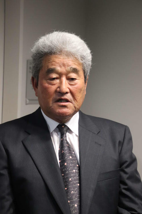 今季限りでの退任を正式発表した内田俊雄監督（撮影・保坂淑子）