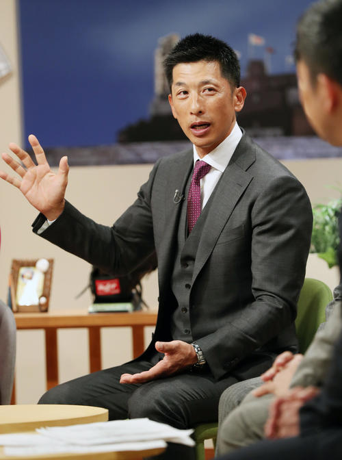 サンテレビ「熱血！タイガース党」に出演し、今シーズンを振り返る阪神矢野監督（撮影・前田充）