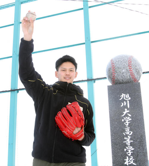 桐蔭横浜大に合格した旭川大高・能登（撮影・奥村晶治）