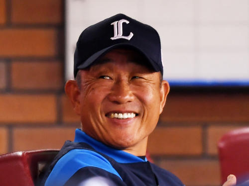 西武辻監督（19年撮影）