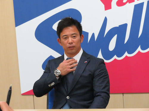 現状維持の1億円で契約更改したヤクルト雄平