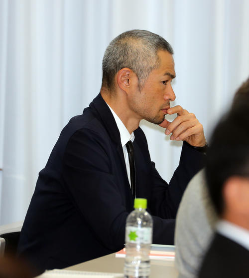2019年度学生野球資格回復制度アマ研修会の講義を受けるイチロー氏