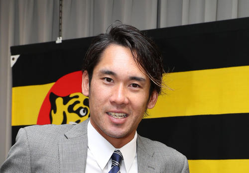 阪神荒木郁也（2019年11月20日撮影）