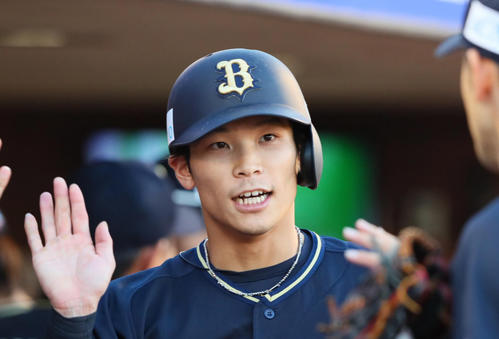 オリックス中川圭太