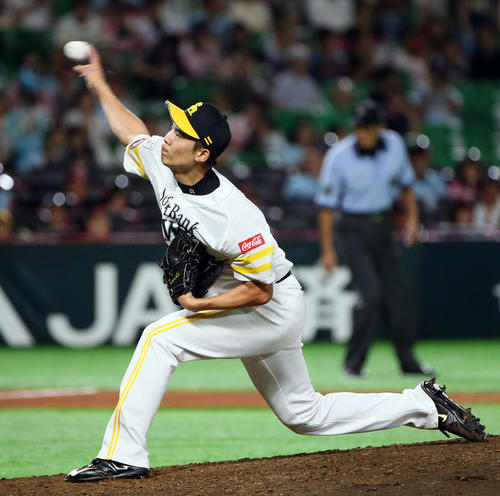 ソフトバンク岩崎翔（2019年8月21日撮影）