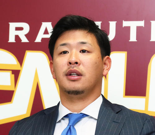 楽天浅村栄斗（2019年11月22日撮影）