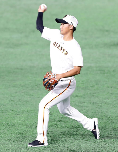 巨人吉川尚輝（2019年10月1日撮影）
