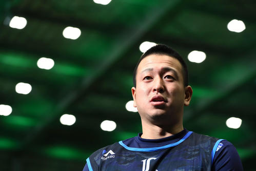 練習を終え感想を語る西武ドラフト1位の宮川（撮影・足立雅史）