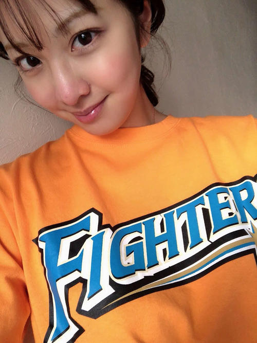 始球式が夢という本郷杏奈