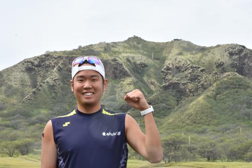 米国ハワイで自主トレを公開した阪神西