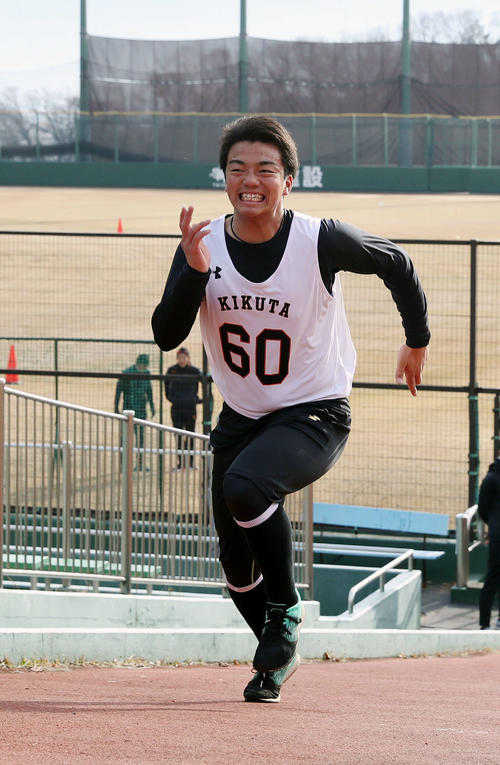 巨人菊田 茨城魅力アップへ 活躍して貢献したい プロ野球写真ニュース 日刊スポーツ