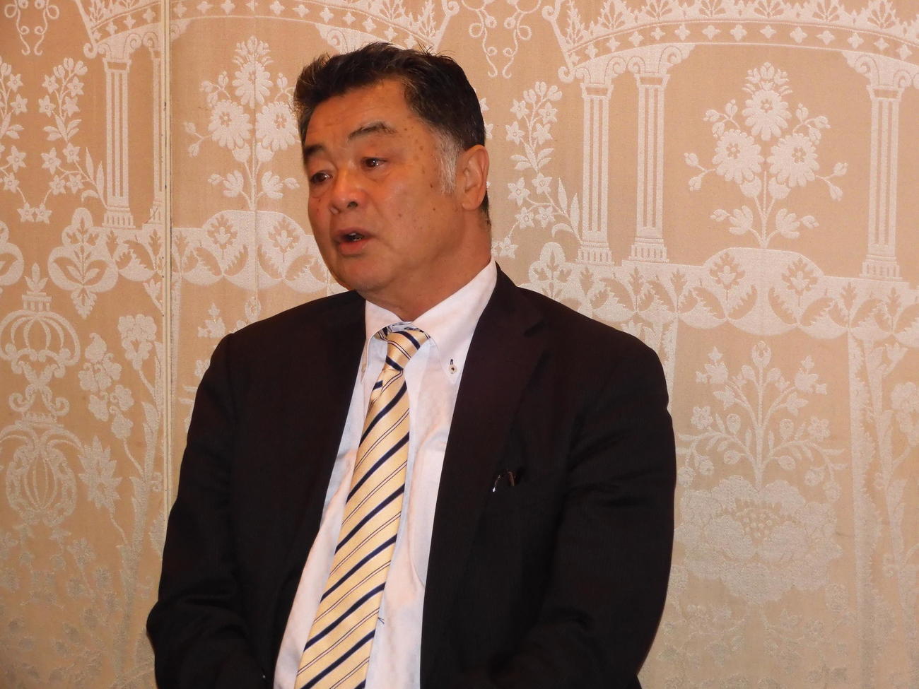 「甲子園歴史館運営会議」に出席した川藤幸三阪神OB会長