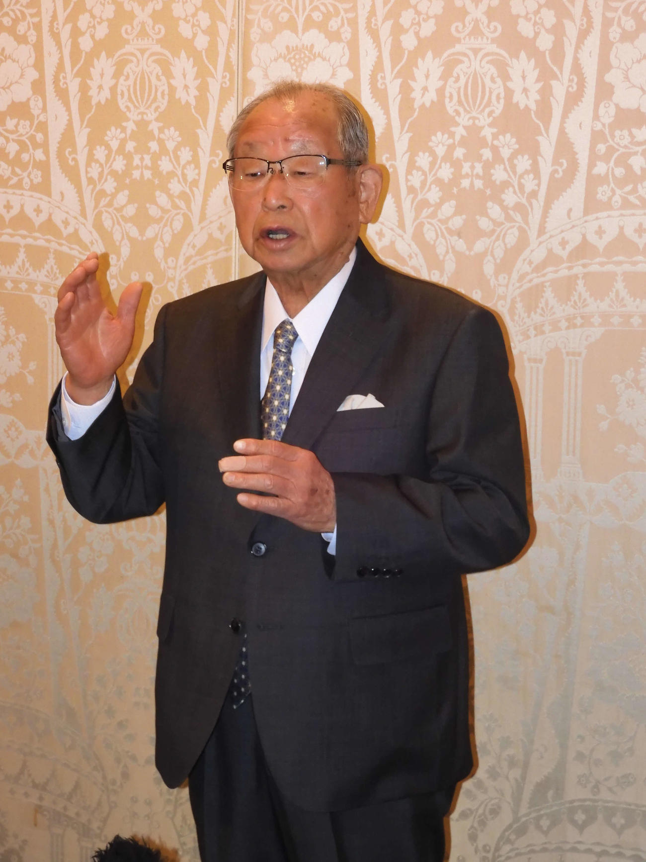 「甲子園歴史館運営会議」に出席した吉田義男氏