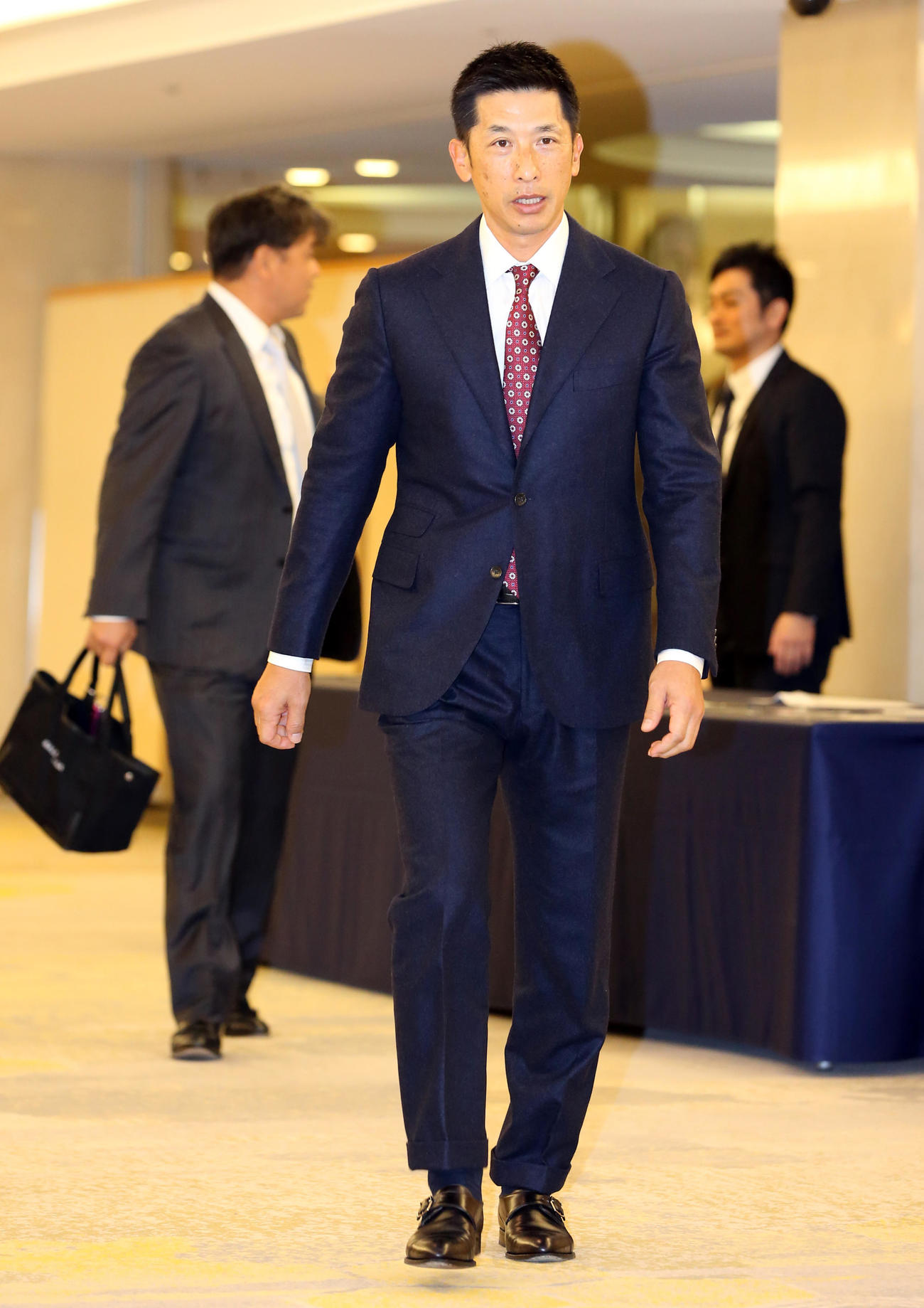 NPB12球団監督会議に出席する阪神矢野監督（撮影・浅見桂子）