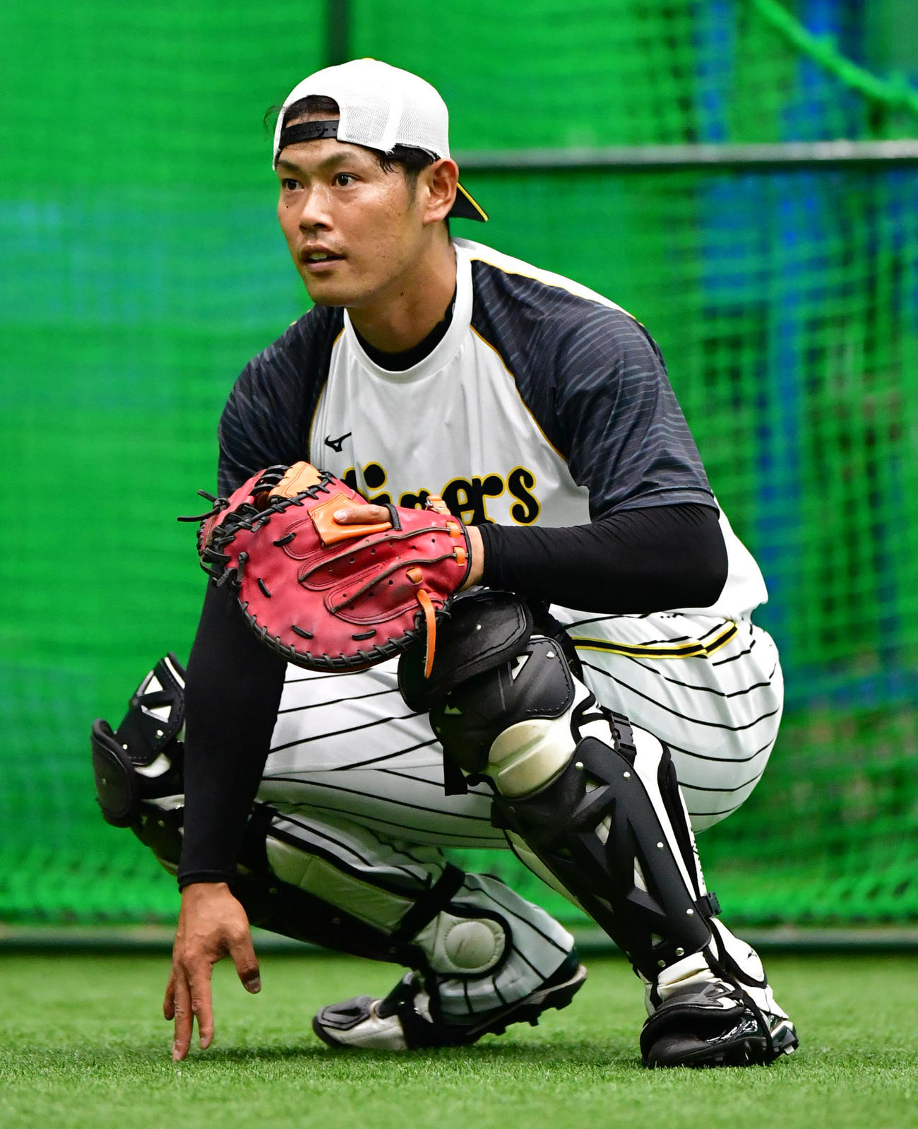 19年6月、甲子園室内で練習を行った原口