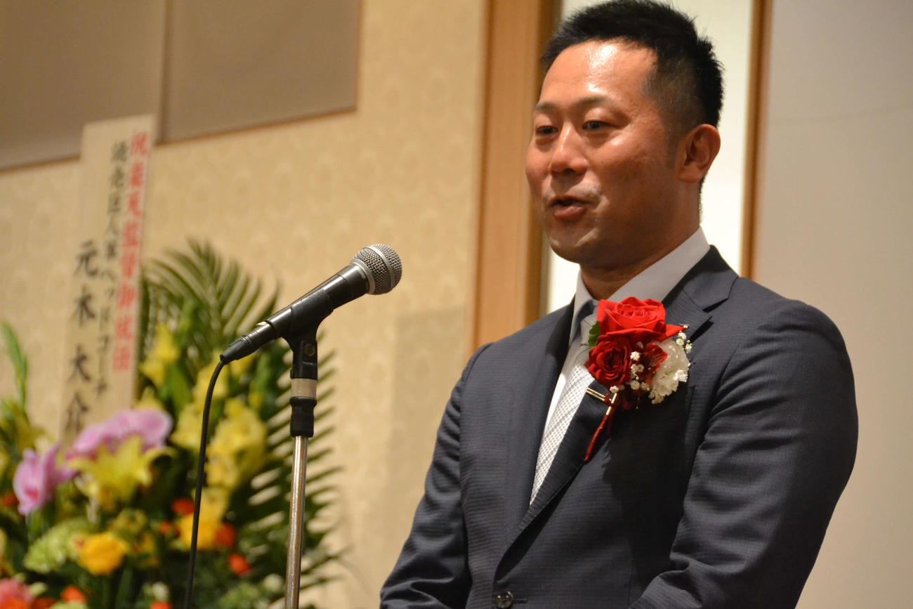 上宮高校野球部OB会主催の監督就任祝賀会に出席した楽天三木監督