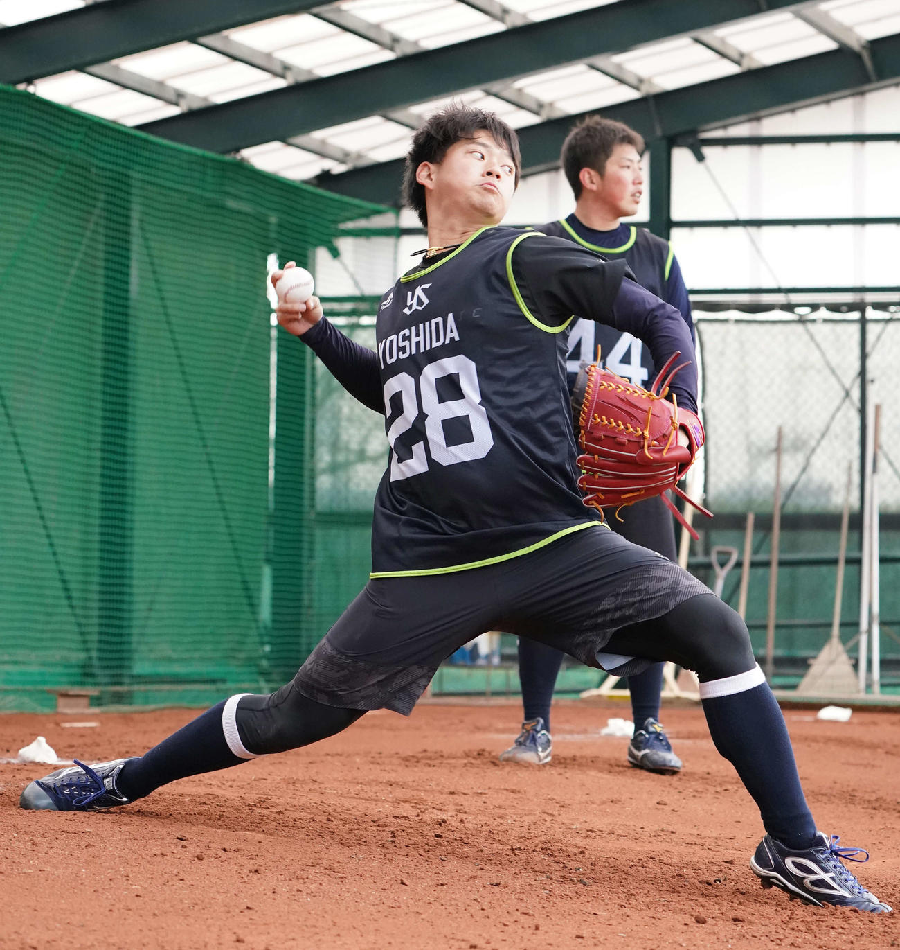 ヤクルト吉田大喜