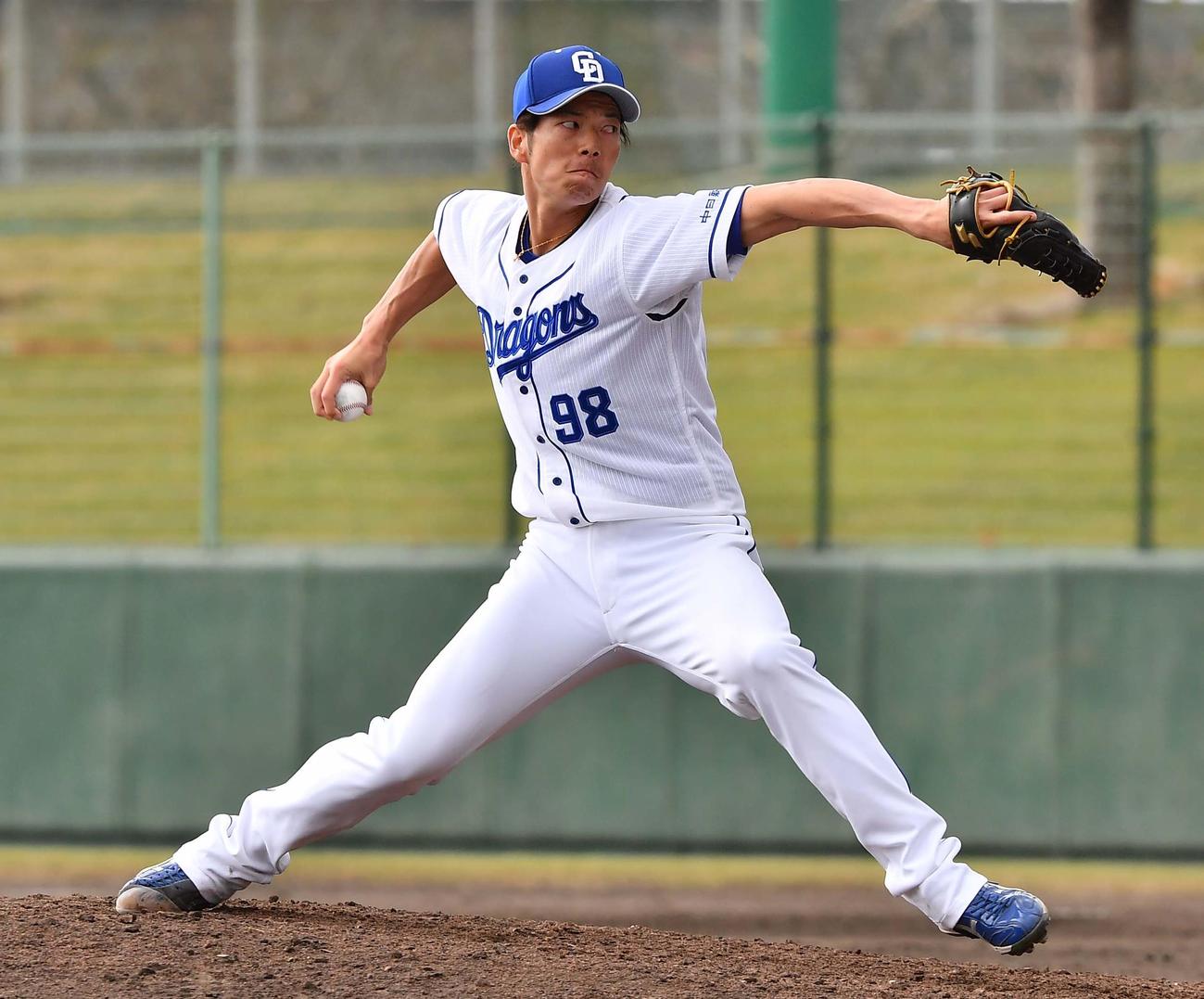 中日対阪神　6回に登板する木下雄介（撮影・上田博志）