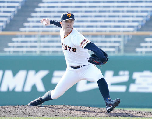 紅組対白組　6回、力投する白組4番手の田原（撮影・加藤諒）