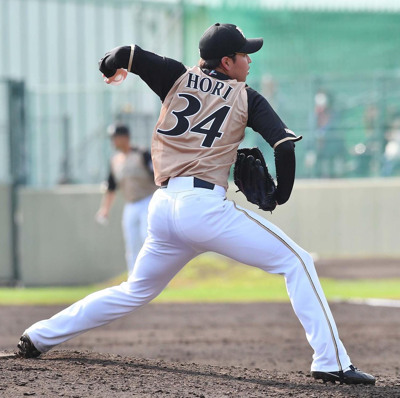 日本ハム3番手の堀瑞輝（撮影・上田博志）