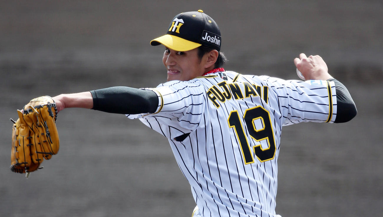 阪神対日本ハム　2回表、日本ハム打線相手に好投する藤浪（撮影・上山淳一）