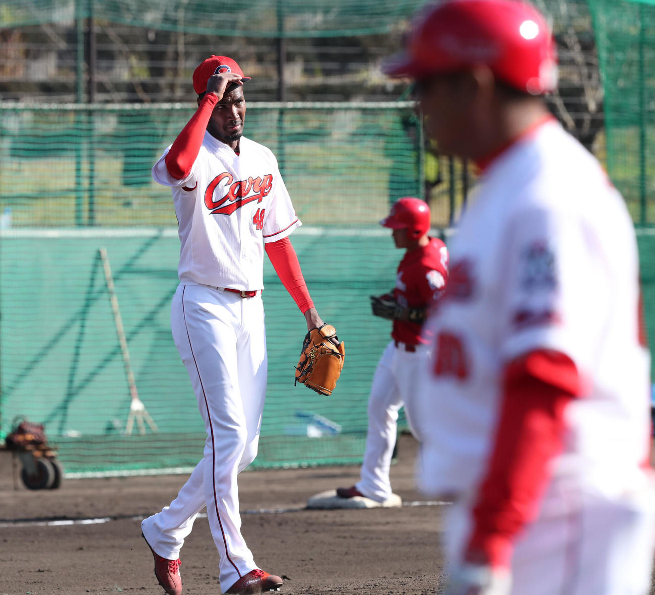 紅白戦　2回表紅1死二塁、正随に右越え2点本塁打を浴びるアドゥワ（撮影・梅根麻紀）