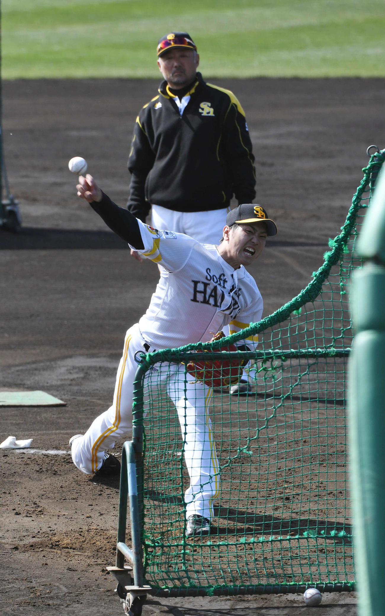 フリー打撃に登板した石川（撮影・今浪浩三）