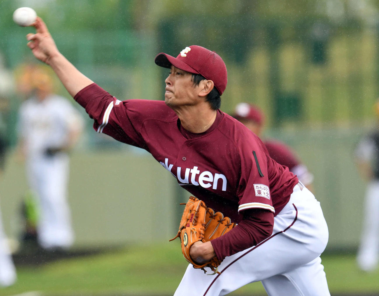 阪神対楽天　楽天2番手で力投する涌井（撮影・滝沢徹郎）
