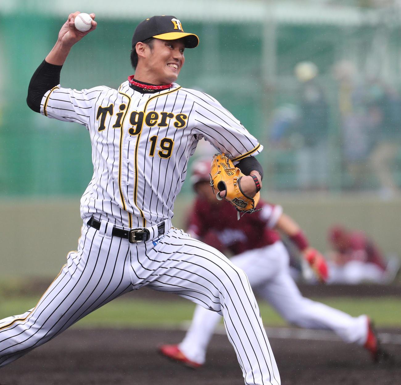 練習試合阪神対楽天　4回から登板する藤浪（撮影・清水貴仁）