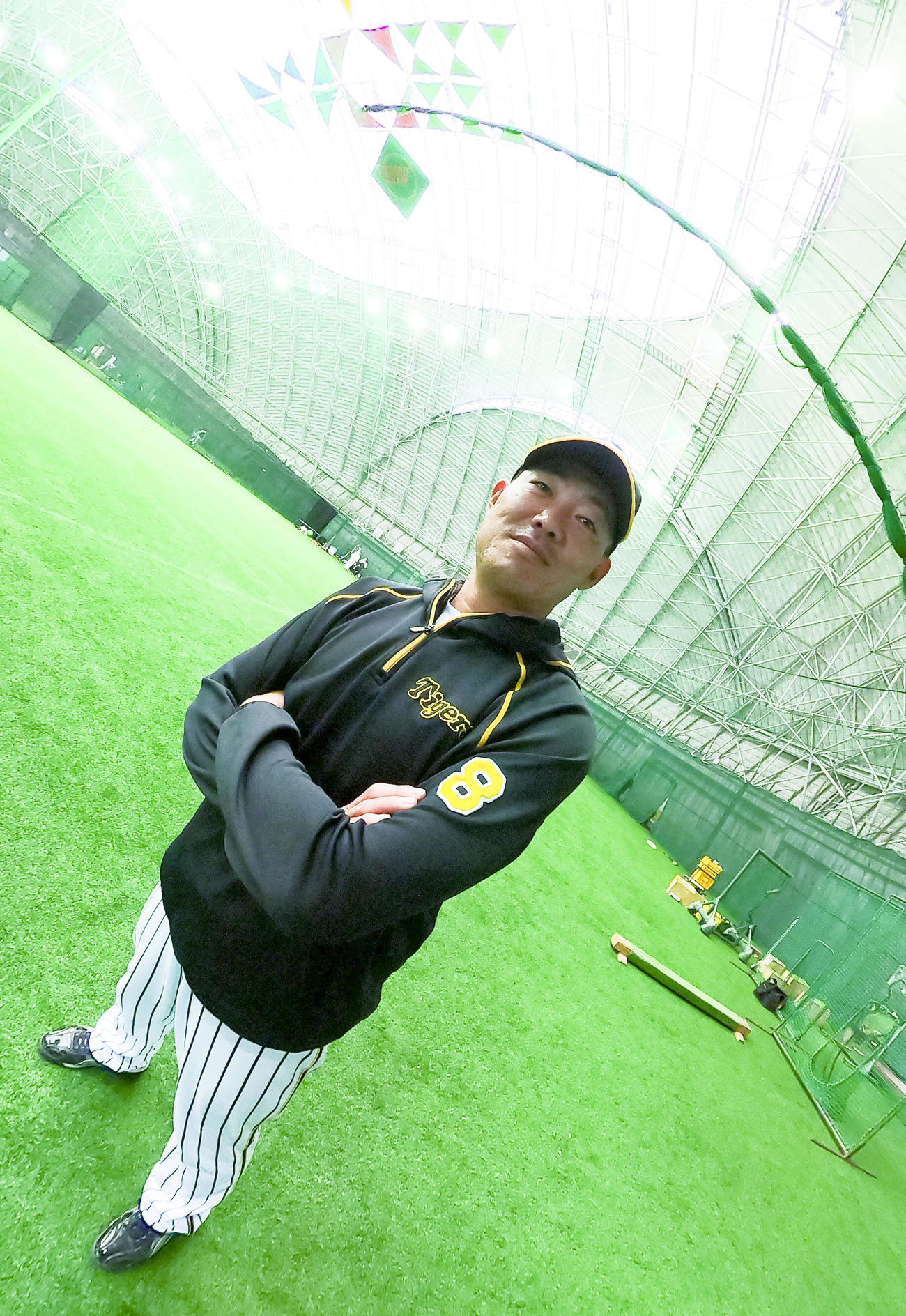 「若い選手には優勝を経験してもらいたい」と話す福留（撮影・上山淳一）
