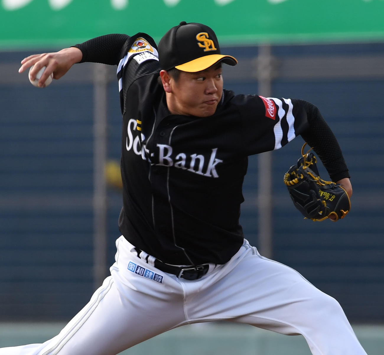 紅白戦、7回、1イニングを無失点に抑えた津森宥紀（撮影・今浪浩三）