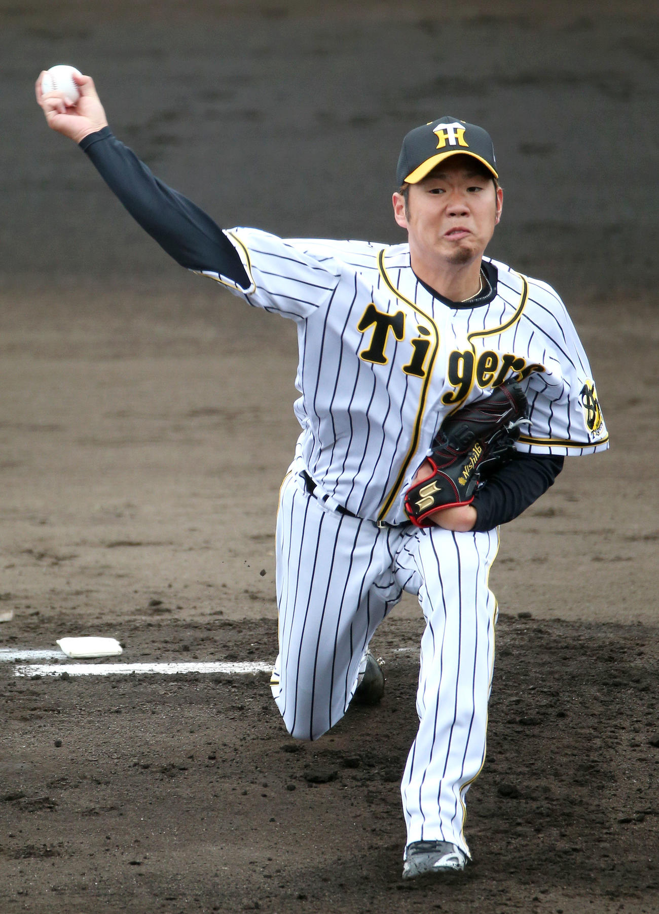 紅白戦に先発した西勇（撮影・上山淳一）