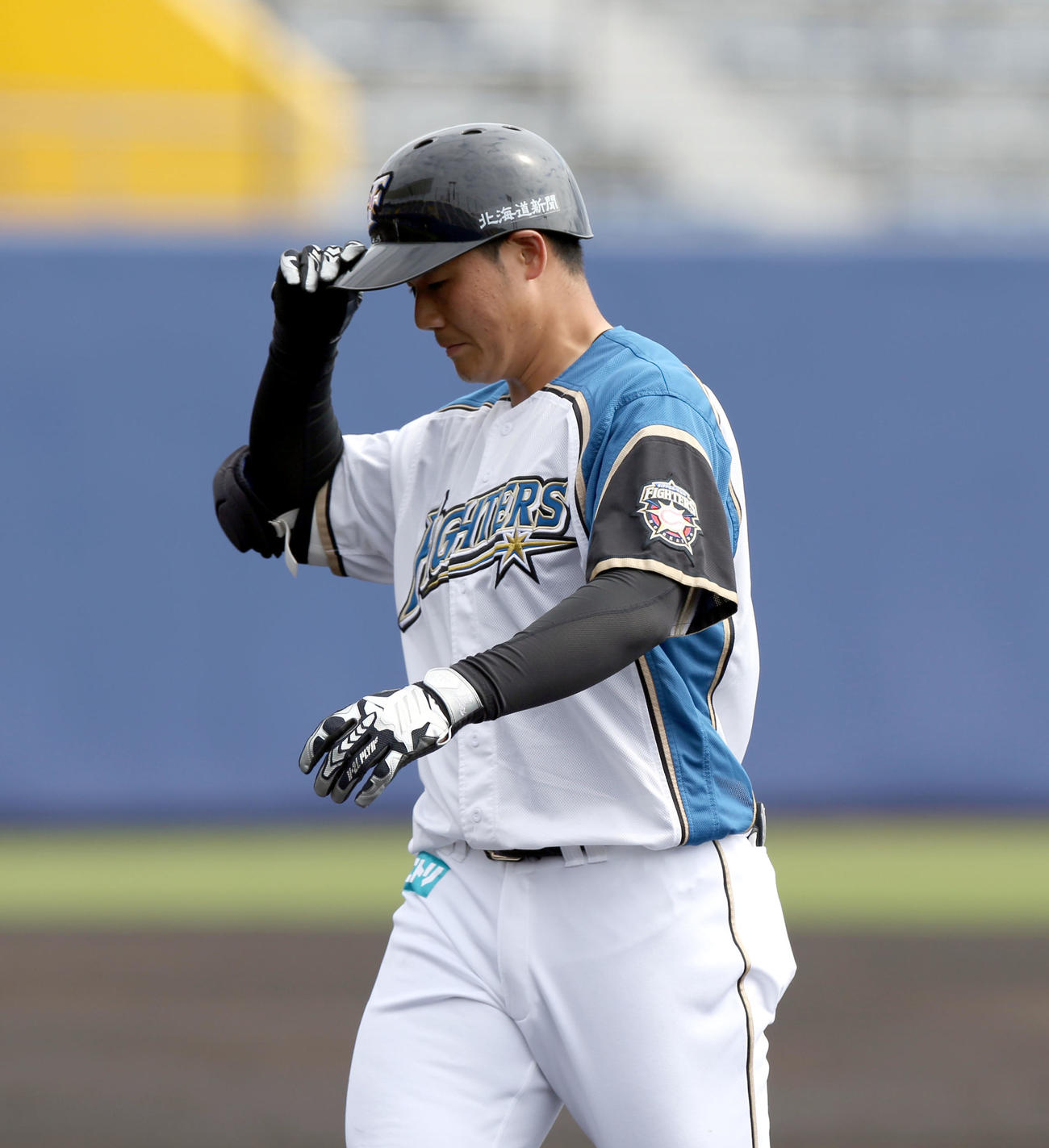 日本ハム対DeNA　3回裏日本ハム1死一塁、清宮は左飛に終わる（撮影・佐藤翔太）