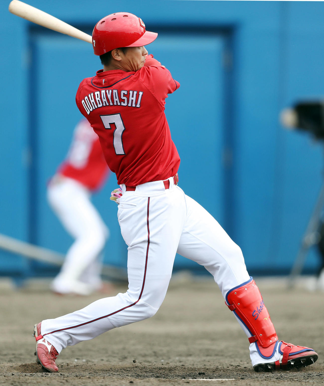 ヤクルト対広島　7回表広島無死満塁、2点適時二塁を放つ堂林（撮影・狩俣裕三）