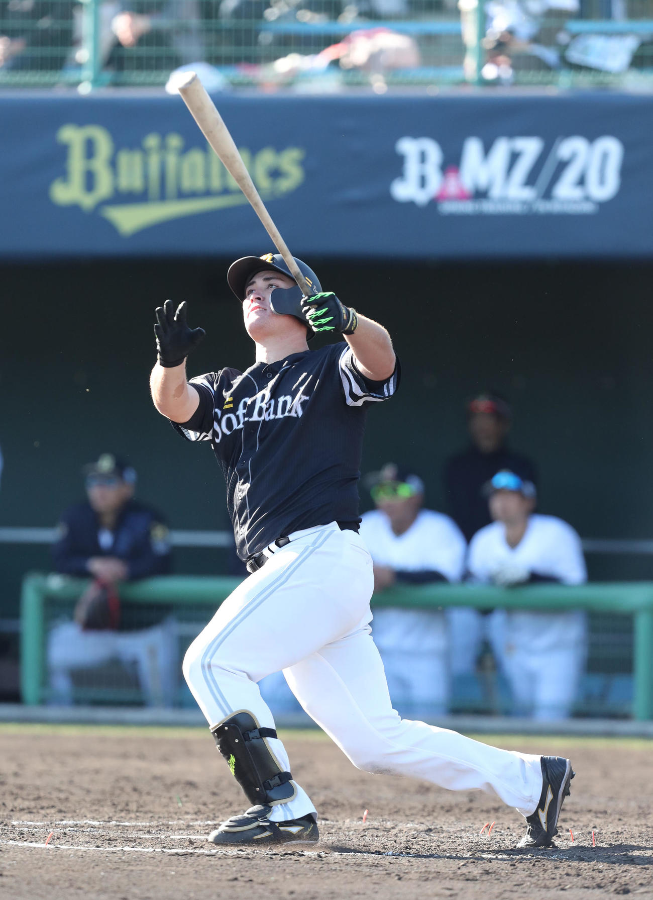 オリックス対ソフトバンク　8回表ソフトバンク2死、リチャードは左越え本塁打を放つ（撮影・梅根麻紀）