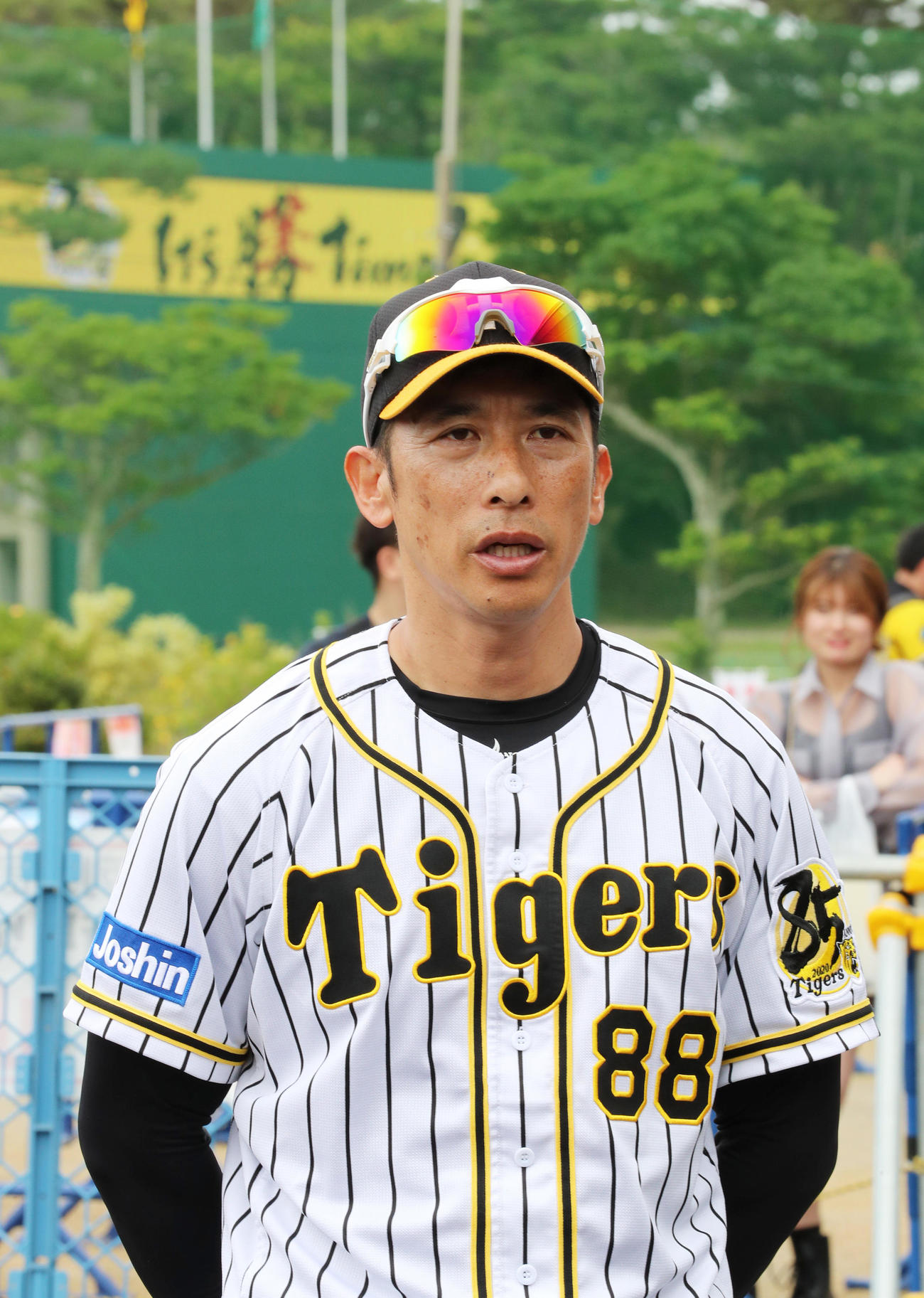 キャンプ総括の会見を行う矢野監督（撮影・清水貴仁）