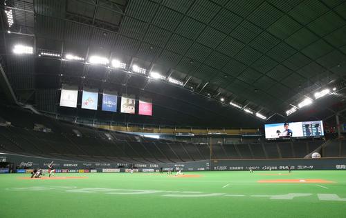 日本ハム対オリックス　無観客の中、試合を行う（撮影・黒川智章）