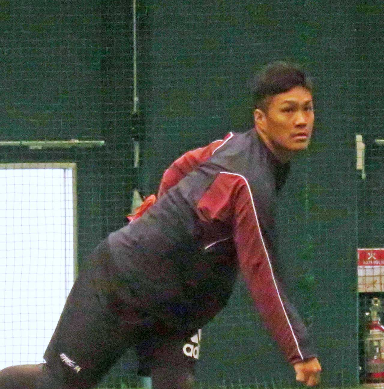 投手練習に参加し、キャッチボールを行う楽天則本昂大（撮影・桑原幹久）