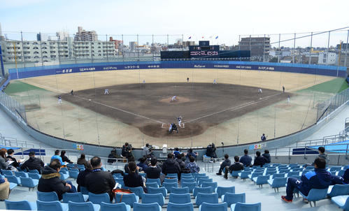 中日対西武　会場を変更しナゴヤ球場で行われた試合（撮影・森本幸一）