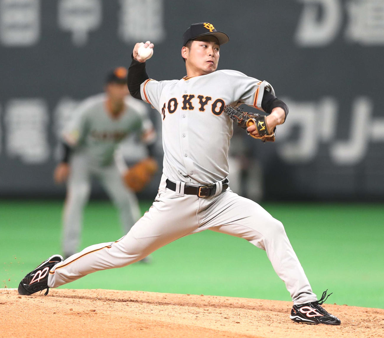 日本ハム対巨人　7回に登板の沼田（撮影・黒川智章）