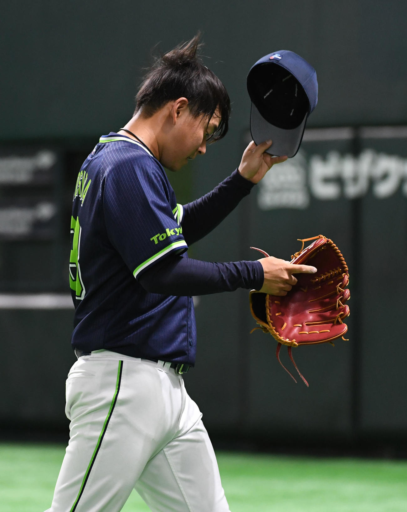 ソフトバンク対ヤクルト　3回裏途中、先発の吉田大喜は4失点で降板する（撮影・今浪浩三）