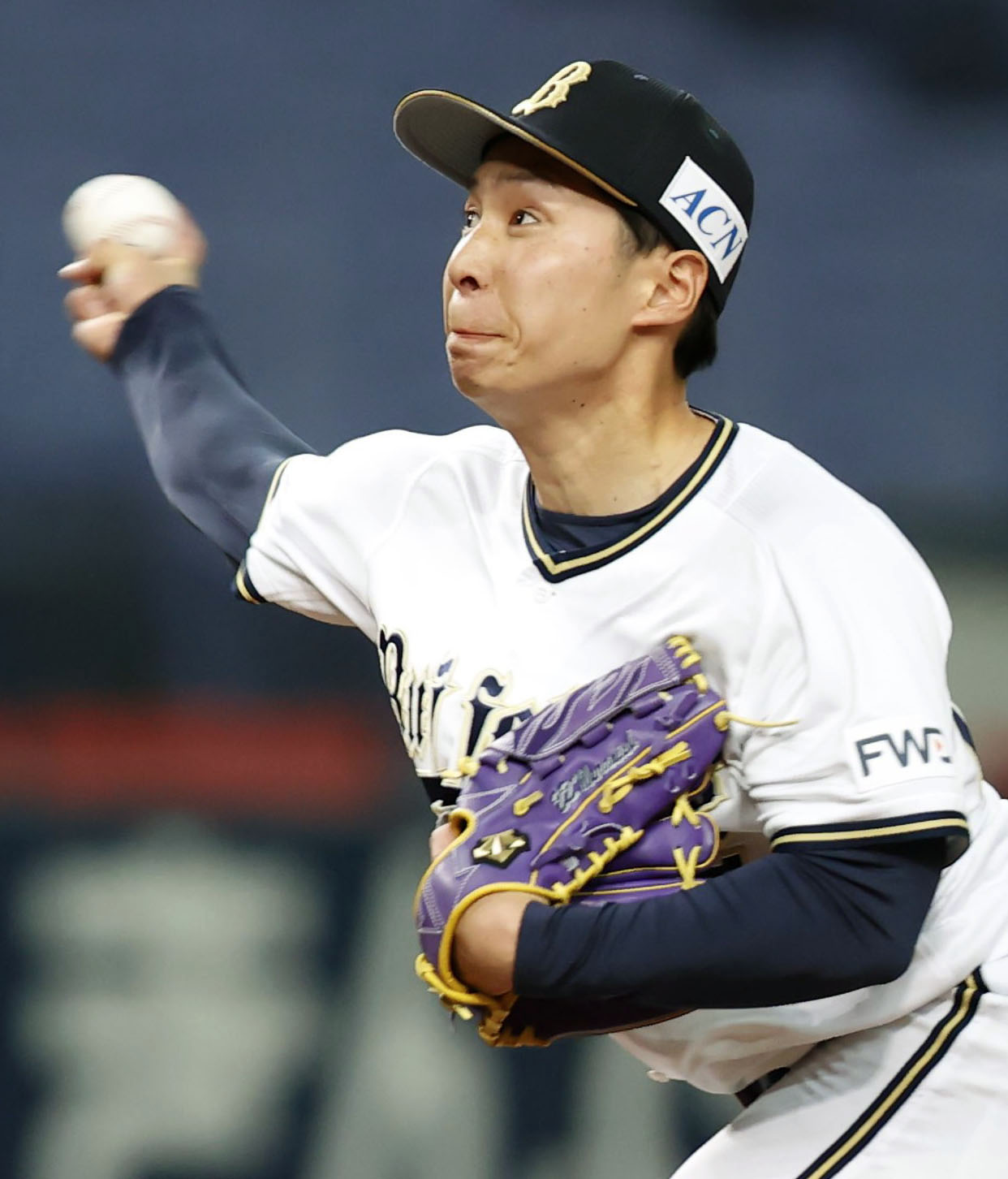 ロッテ戦に登板したオリックス村西（共同）