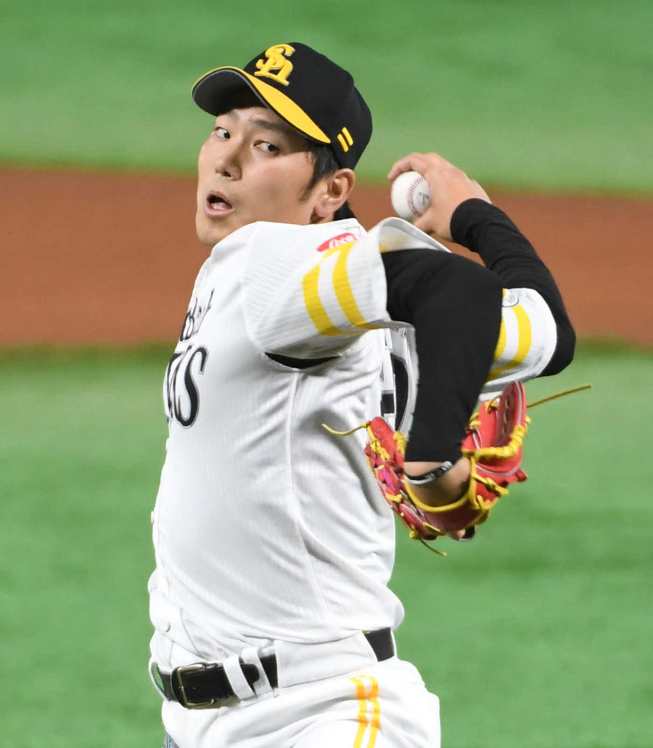 ヤクルト戦に先発したソフトバンク石川（撮影・今浪浩三）