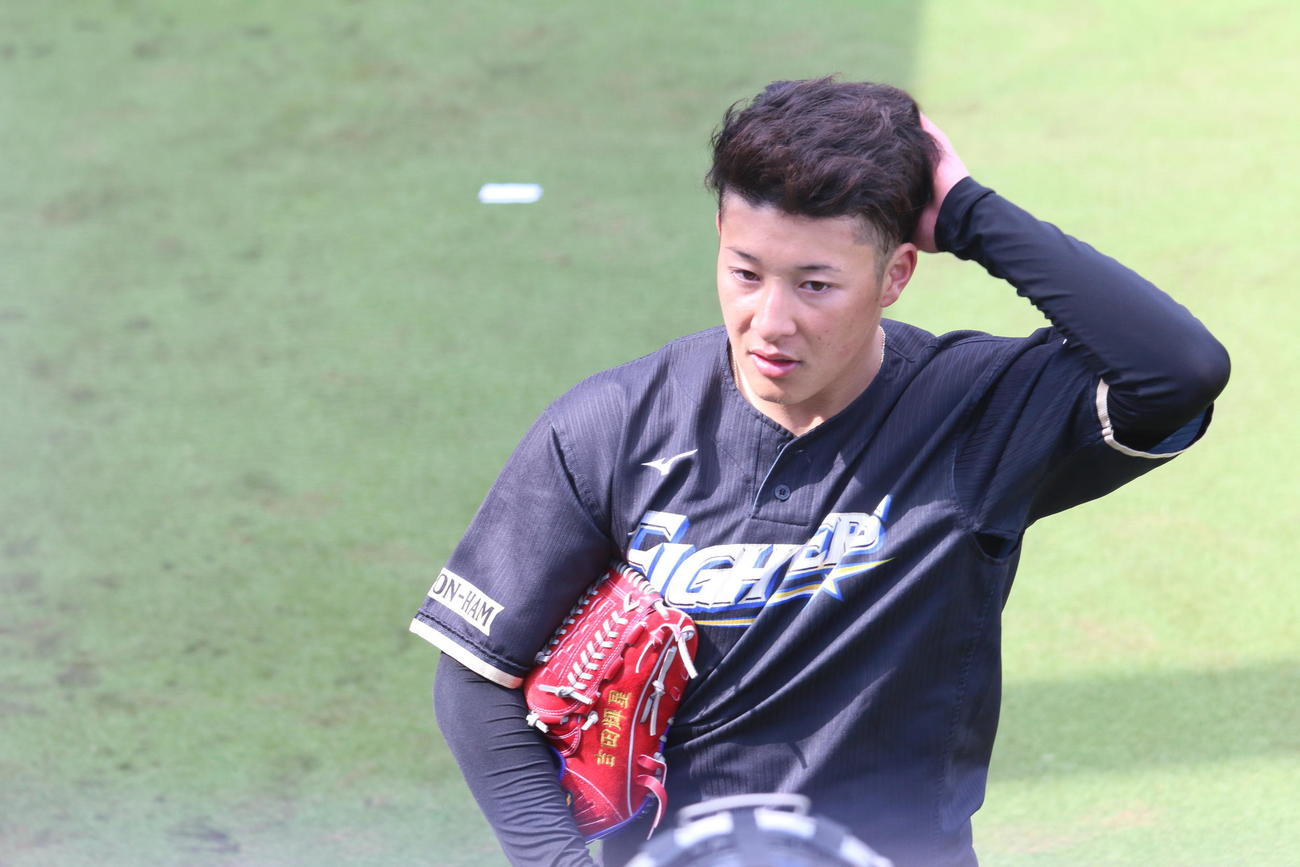 日本ハム吉田輝星（2020年2月27日撮影）